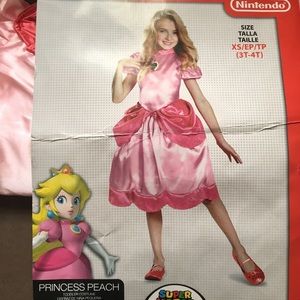 Princess Peach toddler costume size 3t-4t